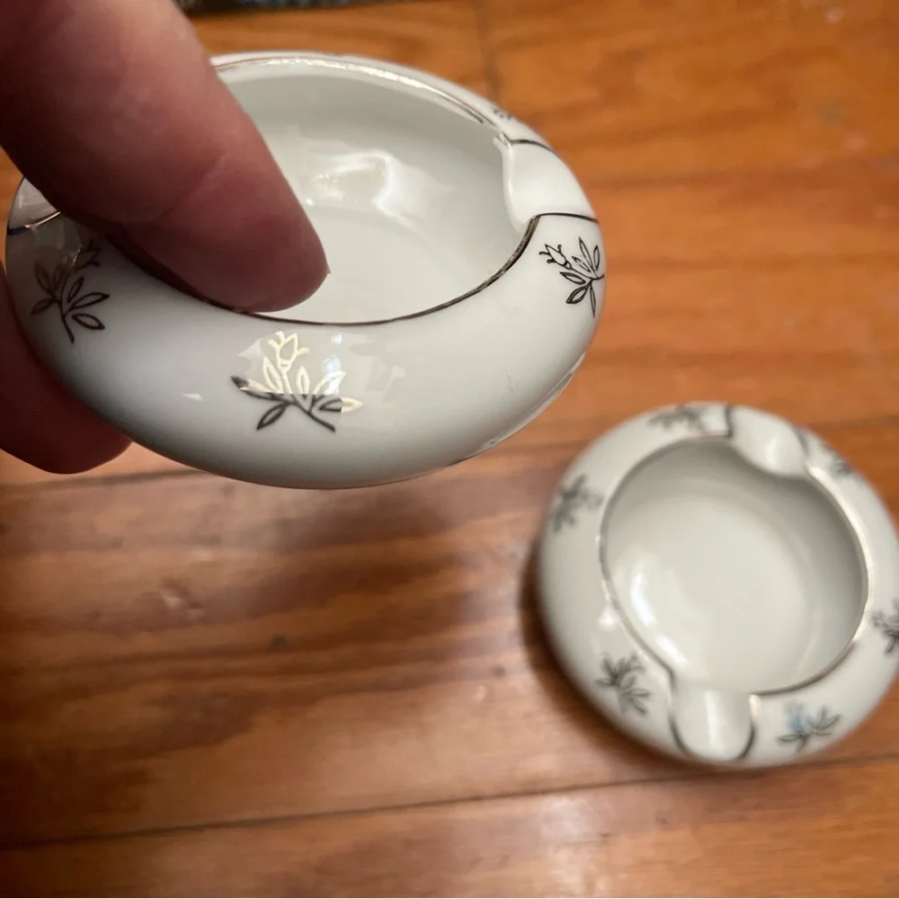 White Rose by Fukagawa Arita Hand Painted Japan Ashtrays